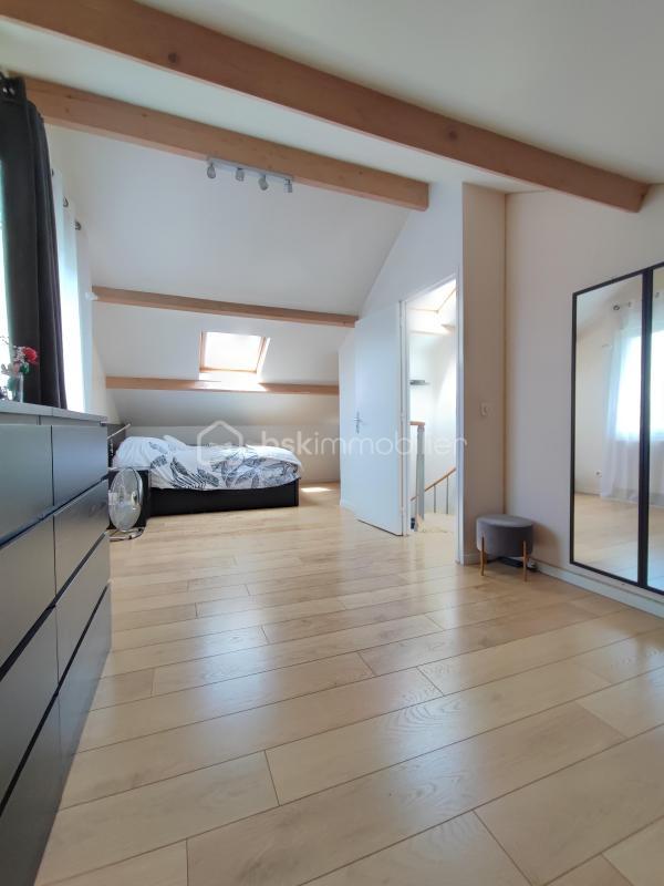 Demeure - 268 m² - 8 pièces