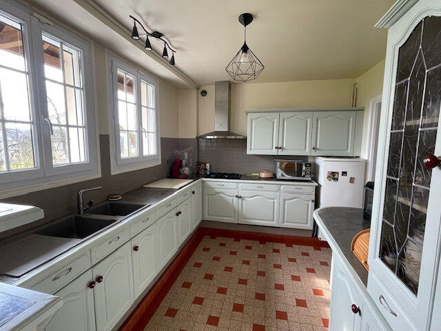 Maison - 165 m² - 6 pièces