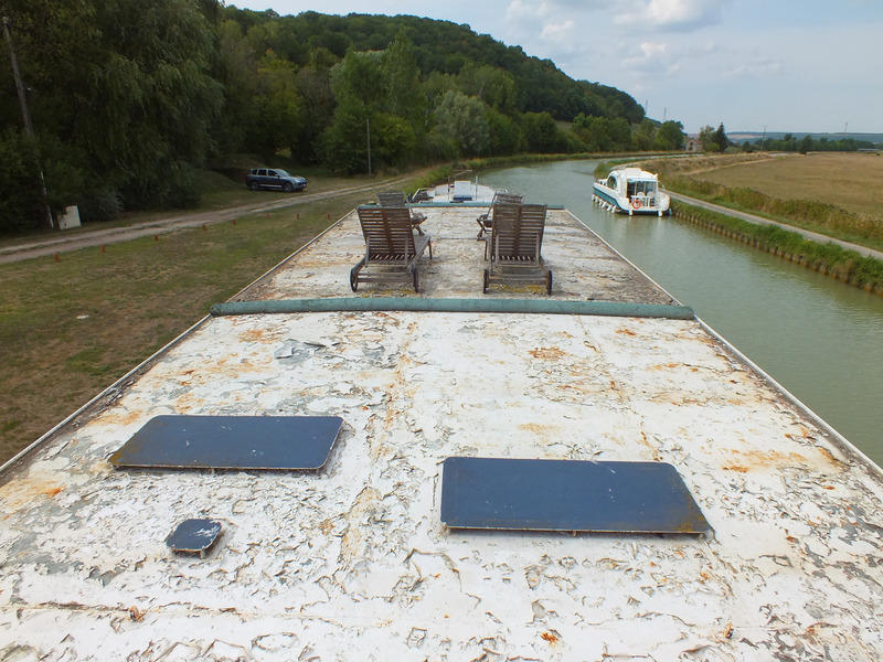 Péniche - 172 m² - 7 pièces