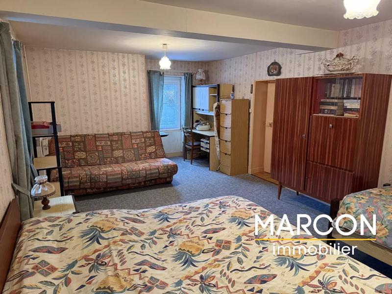 Maison - 110 m² - 4 pièces