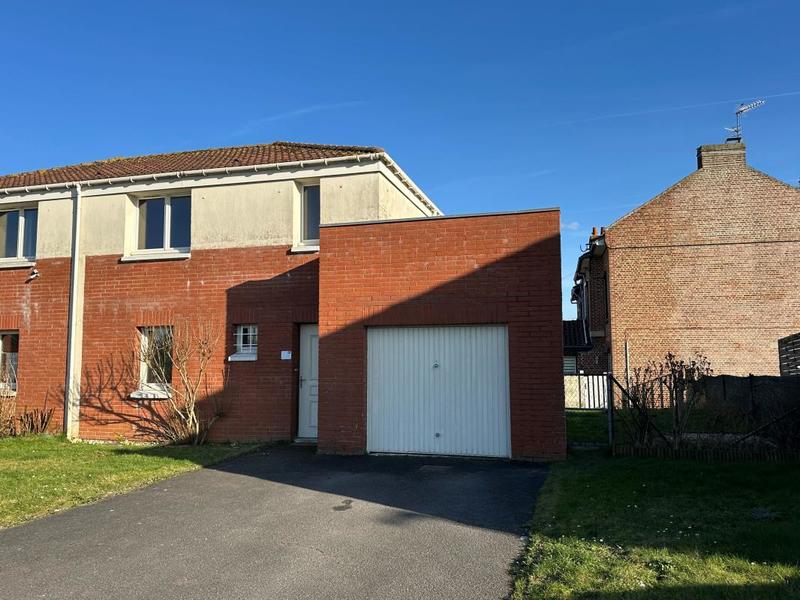 Maison - 81 m² - 3 pièces