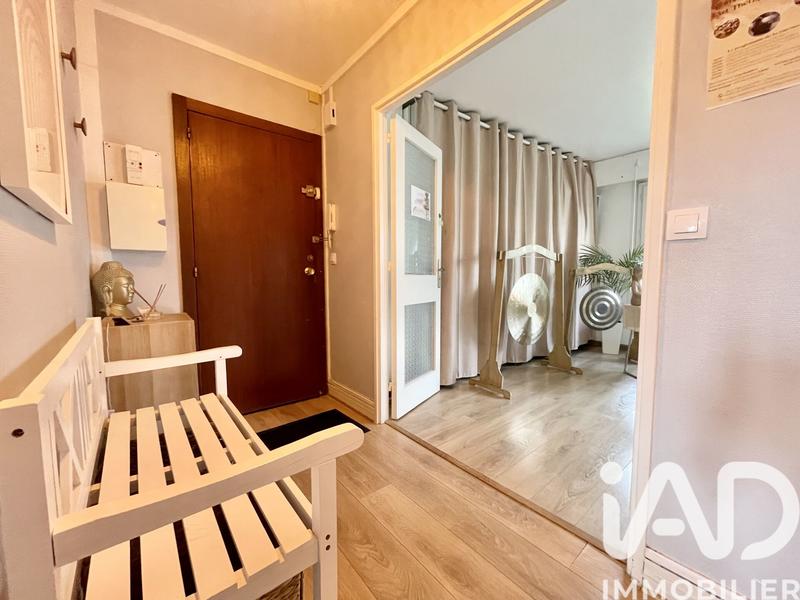 Appartement - 80 m² - 5 pièces