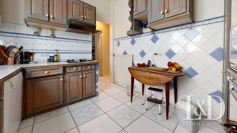 Appartement - 126 m² - 5 pièces