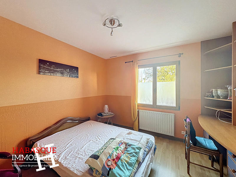 Maison - 132 m² - 9 pièces