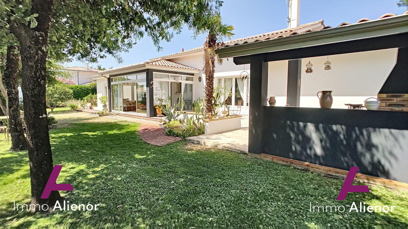 Maison - 163 m² - 6 pièces