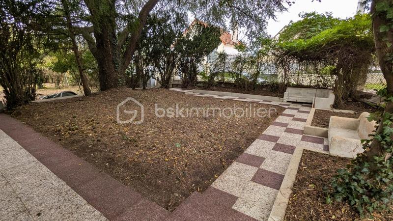 Maison ancienne - 121 m² - 6 pièces