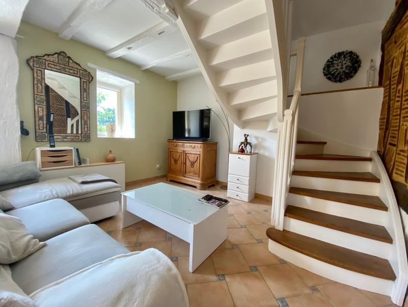 Maison en pierre - 140 m² - 6 pièces