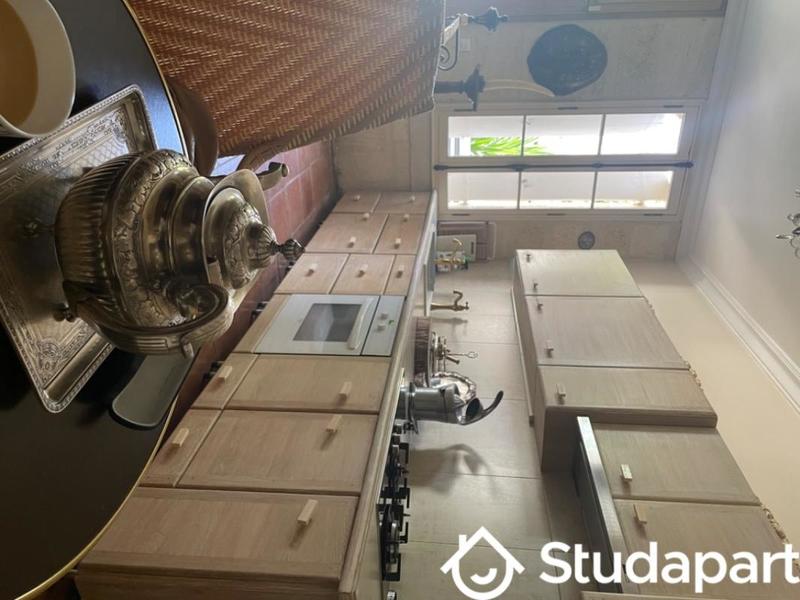 Chambre - 25 m² - 1 pièce