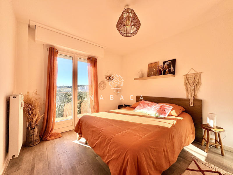 Appartement - 67 m² - 4 pièces