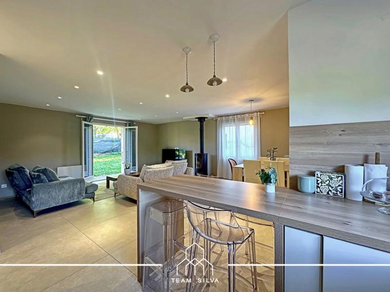 Maison - 106 m² - 5 pièces