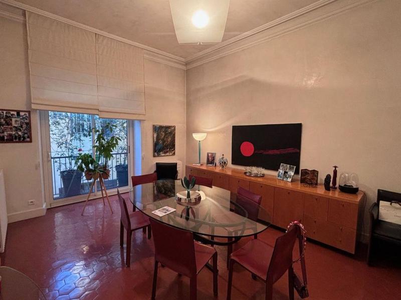 Maison de ville - 230 m² - 7 pièces