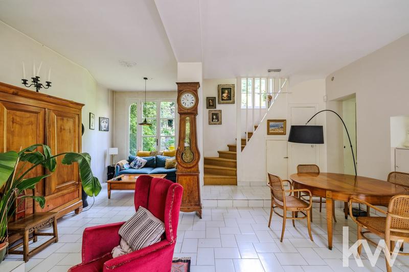 Maison - 150 m² - 8 pièces