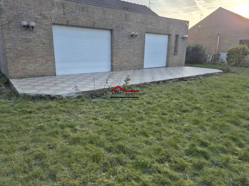 Maison - 168 m² - 9 pièces