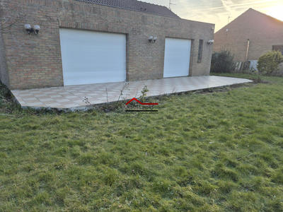 Maison - 168 m² - 9 pièces