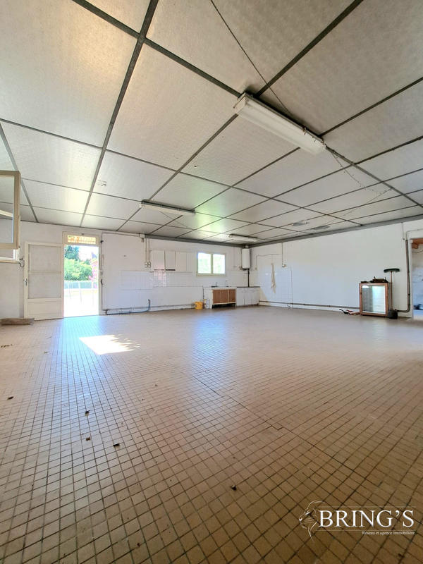 Maison - 117 m² - 8 pièces