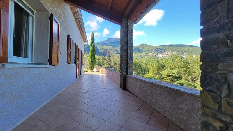 Maison - 155 m² - 5 pièces