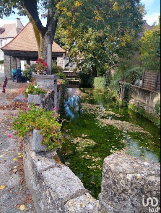 Local commercial - 1 200 m²