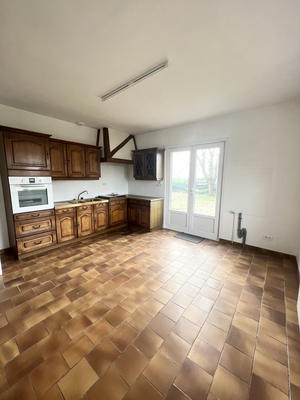 Maison - 98 m² - 4 pièces