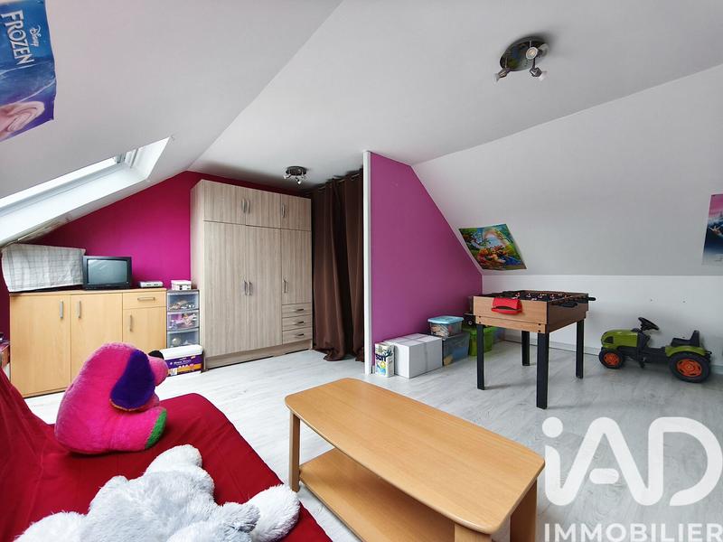 Maison - 177 m² - 8 pièces