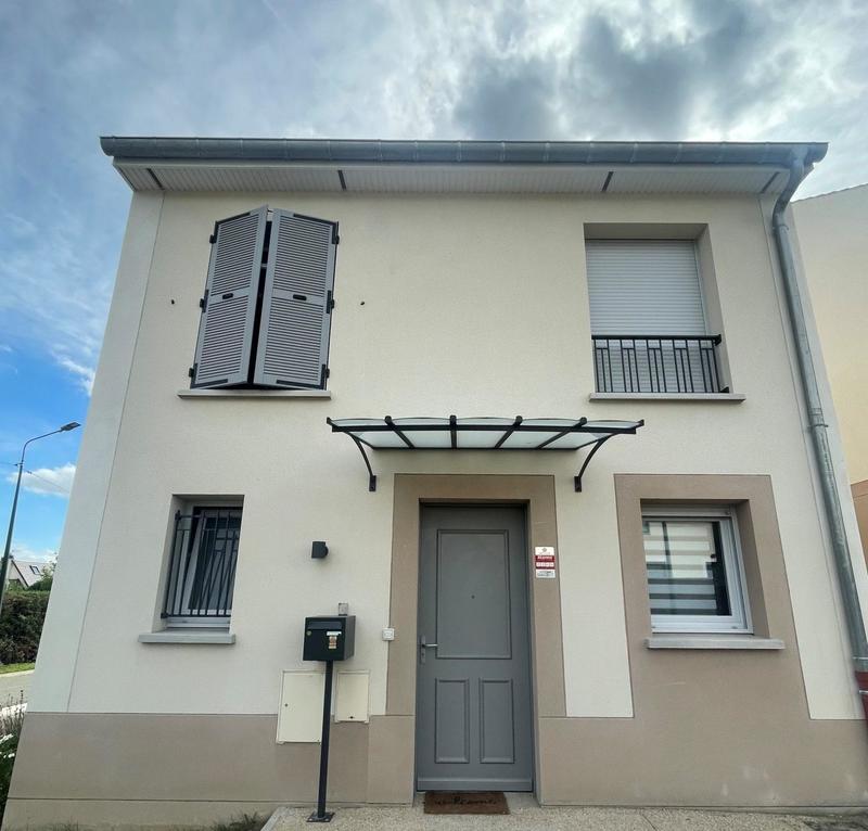 Maison - 77 m² - 4 pièces