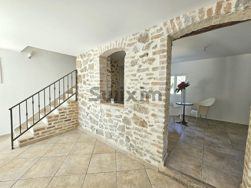 Maison - 153 m² - 6 pièces