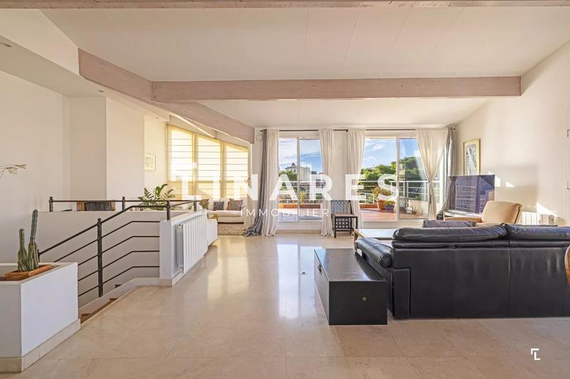 Maison - 112 m² - 4 pièces