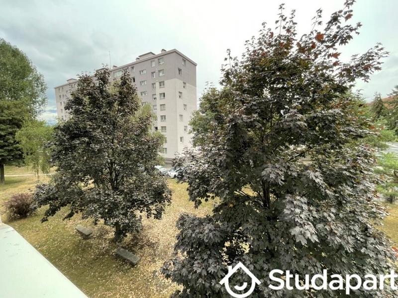 Chambre - 9 m² - 1 pièce