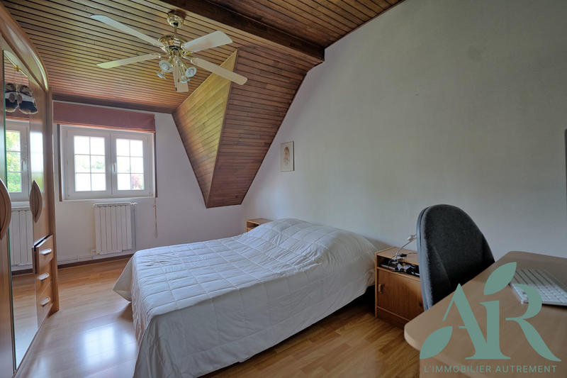 Maison - 135 m² - 6 pièces