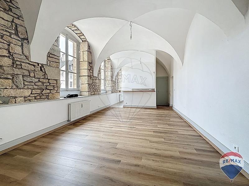 Appartement - 107 m² - 4 pièces