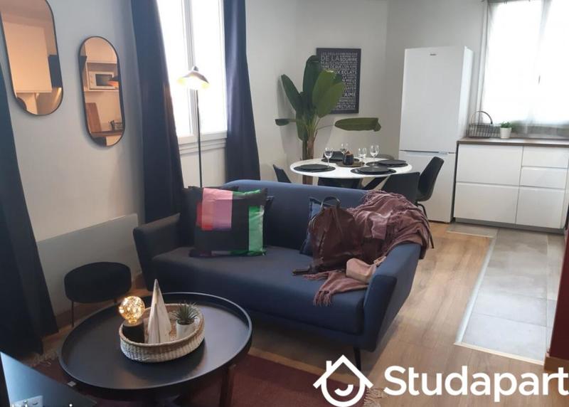 Chambre - 9 m² - 1 pièce