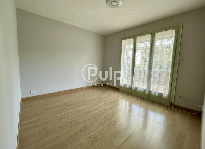 Maison - 106 m² - 6 pièces