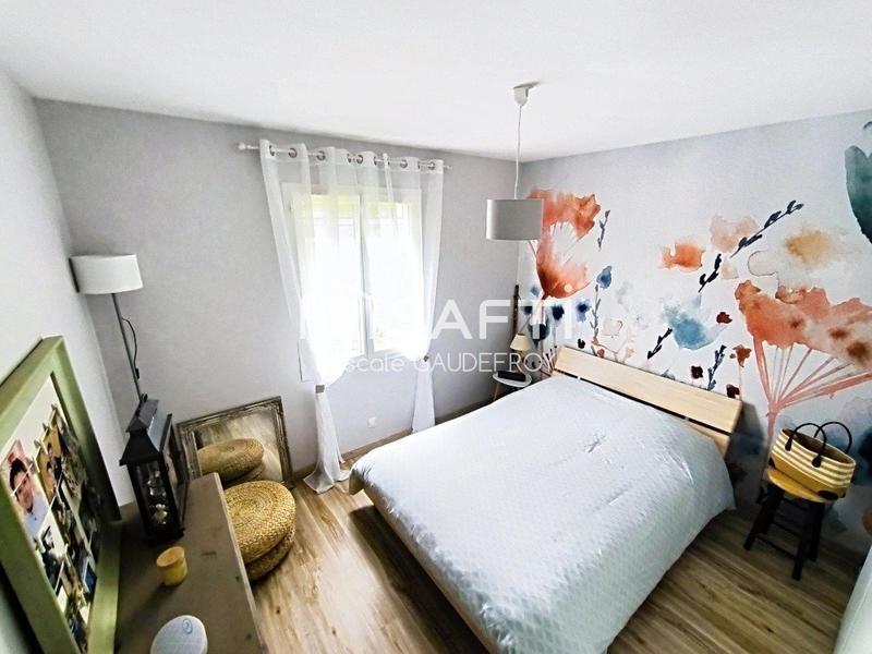 Maison - 103 m² - 5 pièces