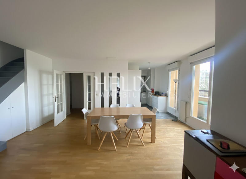 Appartement - 133 m² - 5 pièces