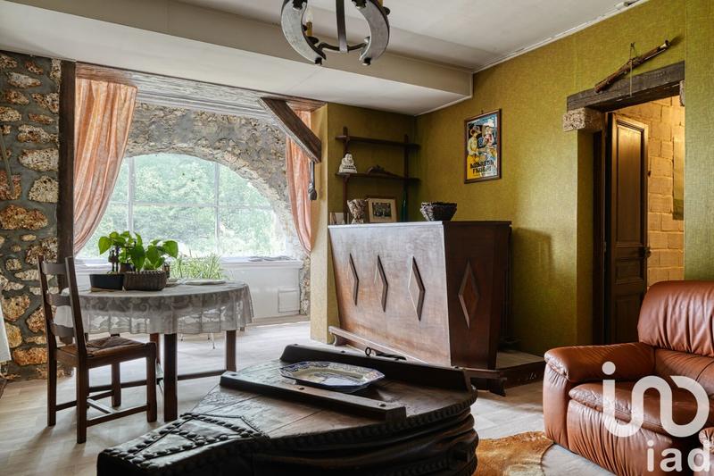 Maison - 223 m² - 8 pièces