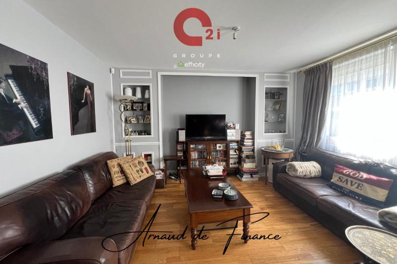 Appartement - 83 m² - 4 pièces