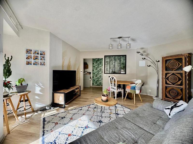 Appartement - 85 m² - 4 pièces