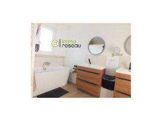 Maison - 198 m² - 7 pièces