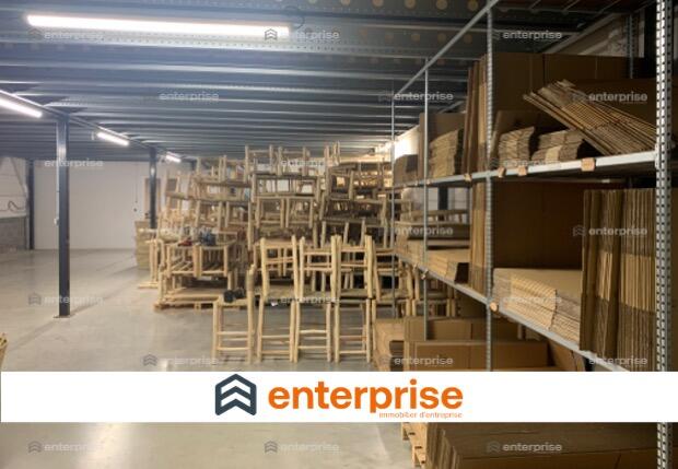 Local d'activité / Entrepôt - 450 m²
