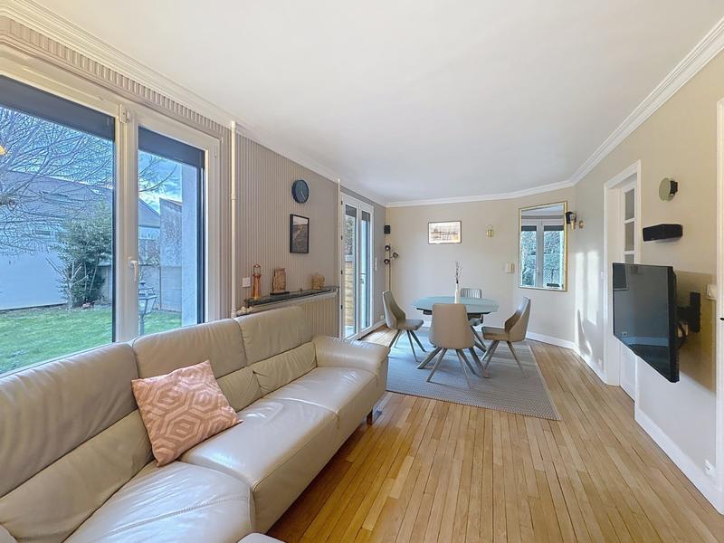 Maison traditionnelle - 68 m² - 5 pièces