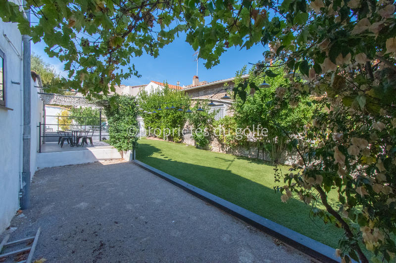 Maison - 138 m² - 8 pièces