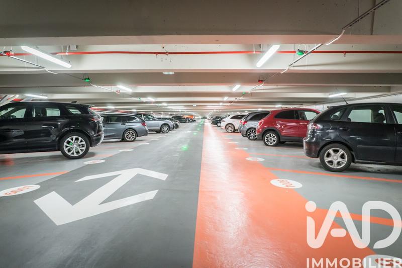 Parking - 12 m²
