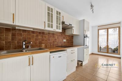 Appartement - 97 m² - 4 pièces