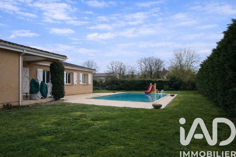 Maison - 136 m² - 6 pièces