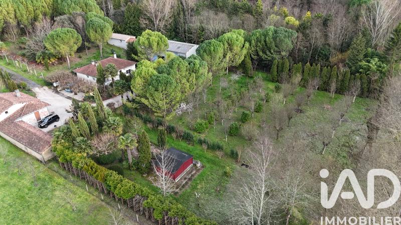 Maison - 93 m² - 5 pièces