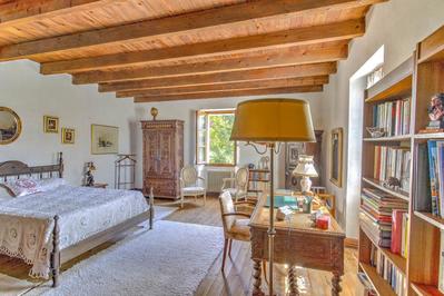 Maison en pierre - 192 m² - 6 pièces