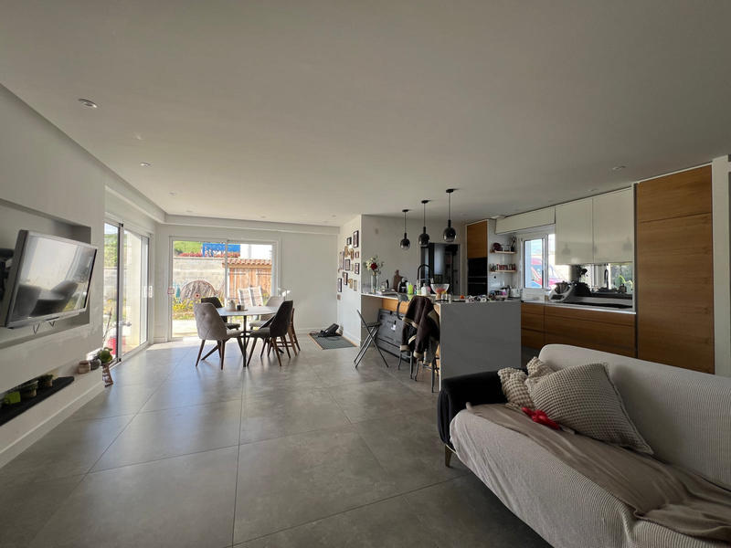 Maison - 114 m² - 5 pièces