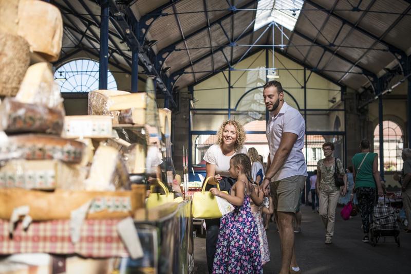 Marché bi-hebdomadaire