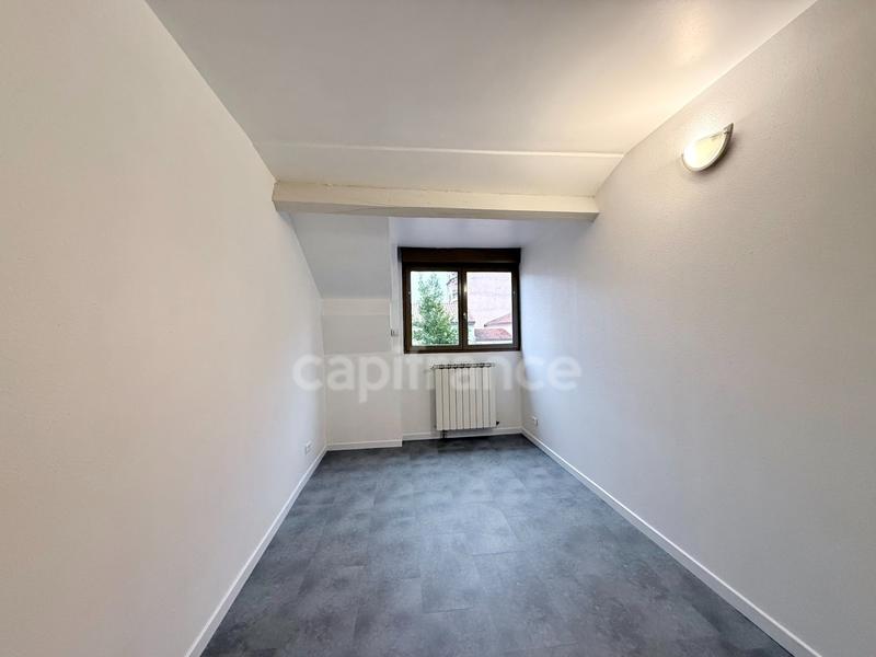 Maison de ville - 88 m² - 4 pièces