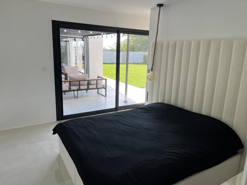 Pavillon - 183 m² - 6 pièces