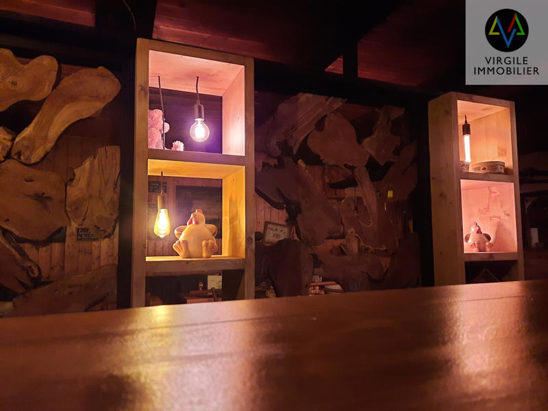 Fonds de commerce - Magasins - 210 m²